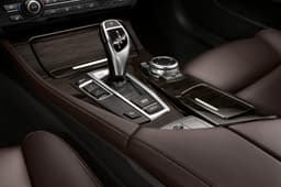 BMW 5-series facelift photo gallery